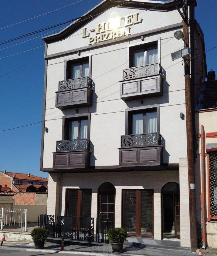 L'Hotel Prizren Exterior foto
